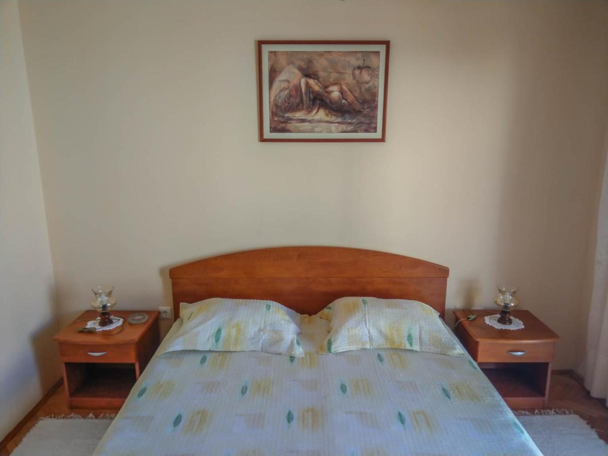 Apartman Riva K Podgora Exterior foto